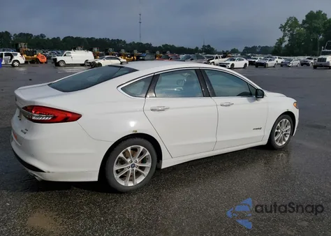 2017 Ford Fusion Se Hybrid из США, поврежденный, VIN 3FA6P0LU3HR409583